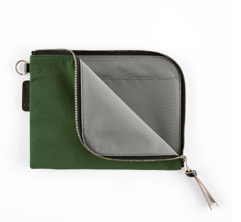 Hobonichi 2025 Tragen Flat Pouch Size A6 Green