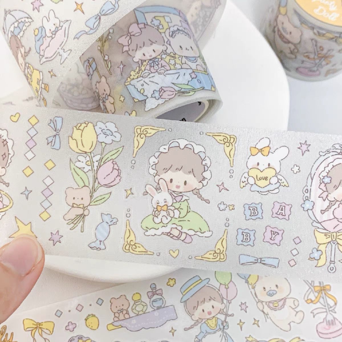 Molinta With Doll Masking Tape