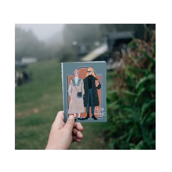 La Dolce Vita Postcard Perfect for Collectors