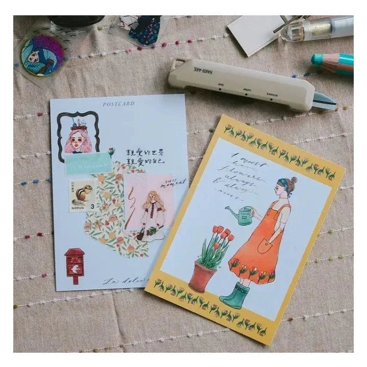 La Dolce Vita Postcard Perfect for Collectors