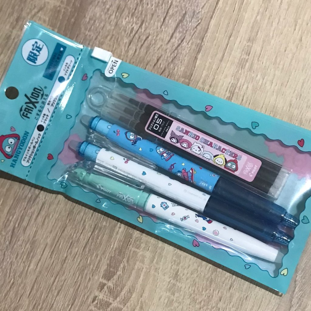 Pilot FriXion Sanrio Characters Erasable Pen Set
