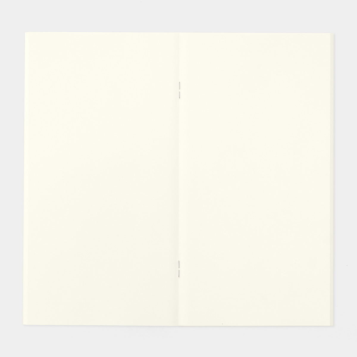 Traveler&#39;s Notebook Narita Edition Regular Size Refill