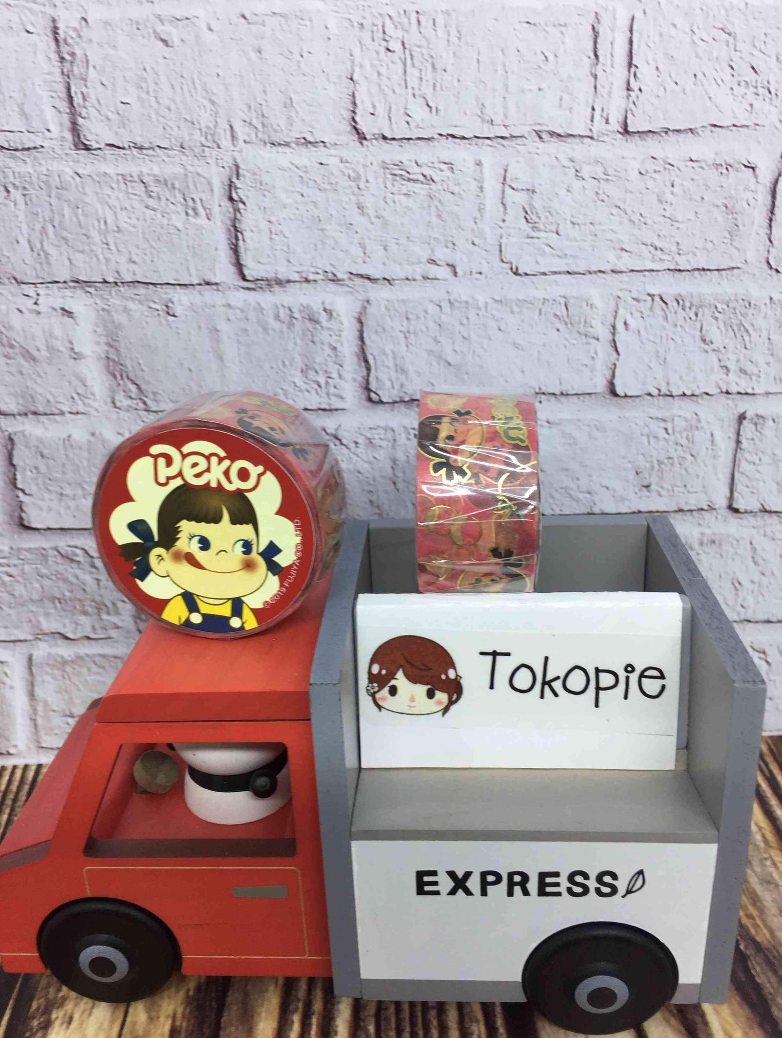 Peko-chan Strawberry Pattern Masking Tape