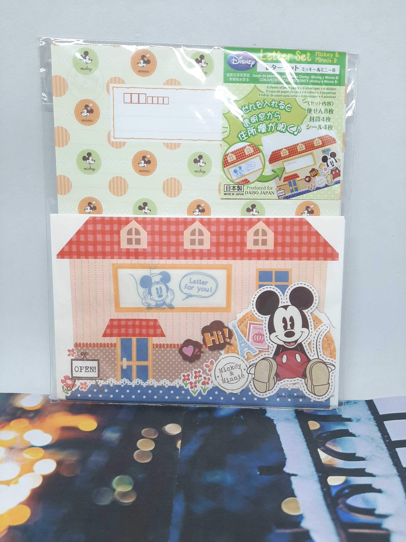 Letter Set Mickey & Minnie B