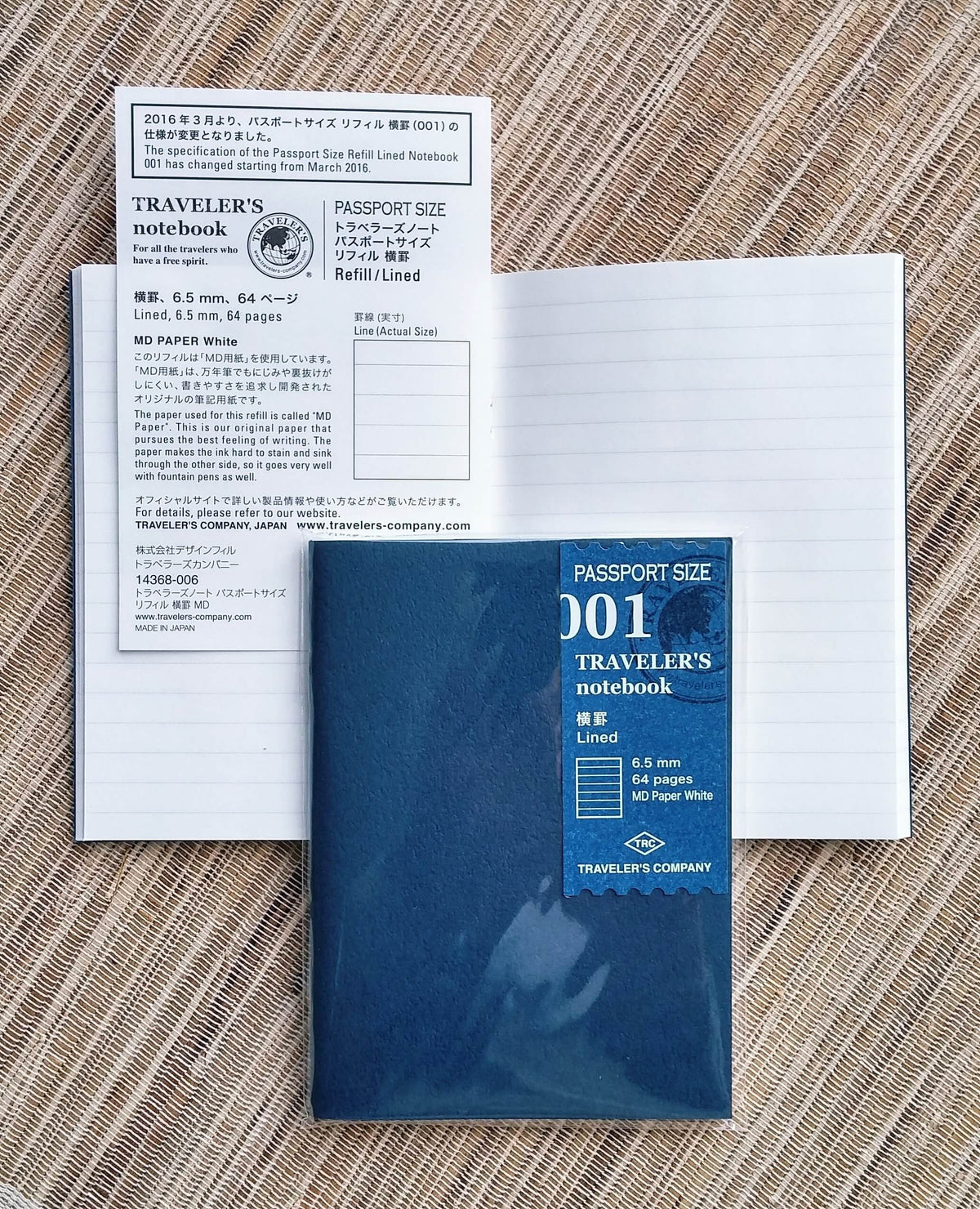 Midori Traveler&#39;s Notebook Refill 001 - Lined Passport Sized
