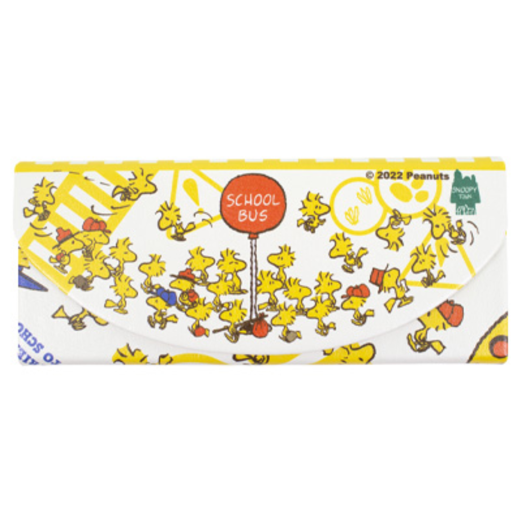Peanuts Snoopy Glasses Case (Woodstock And Friends Go To School)