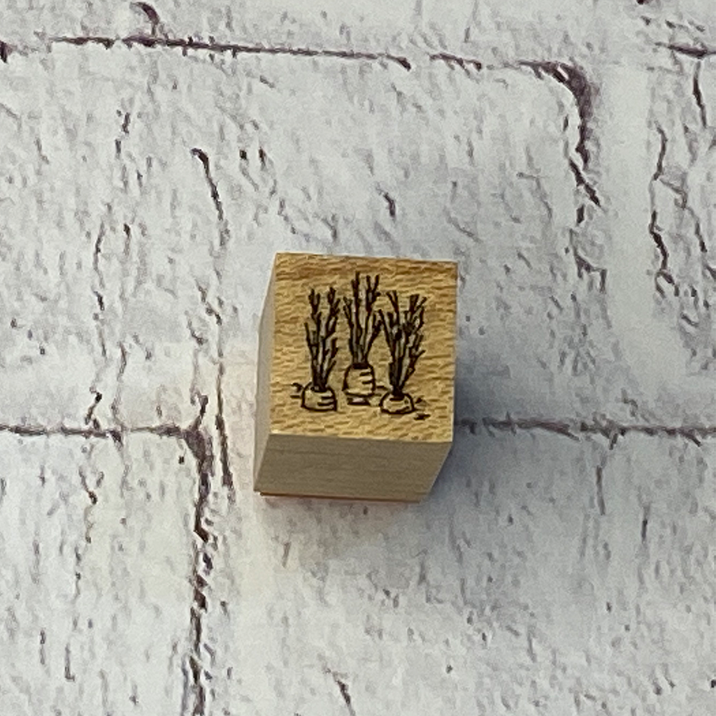 Akamegane Mini Rubber Stamp - Carrot