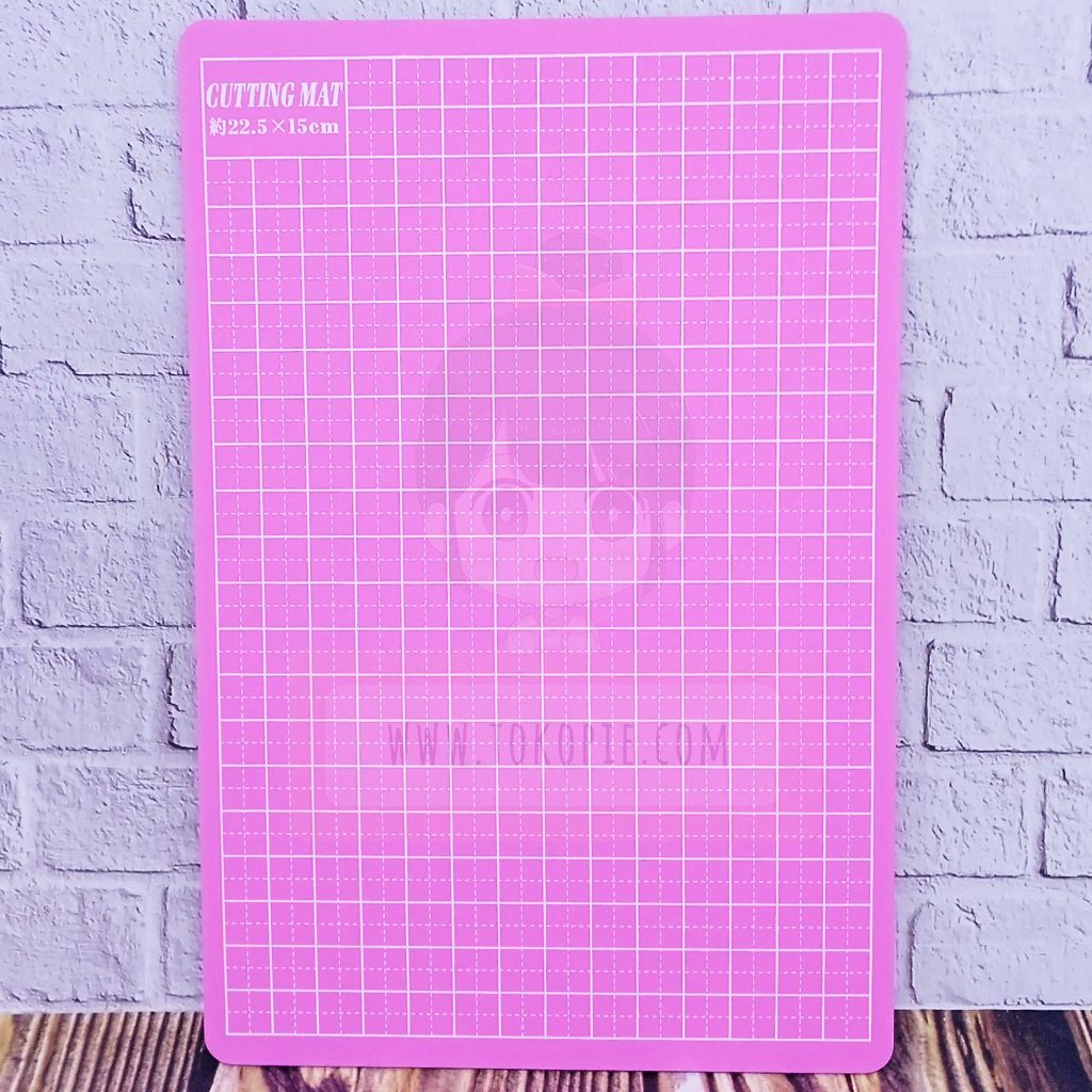 The Stationery Colored Cutting Mat