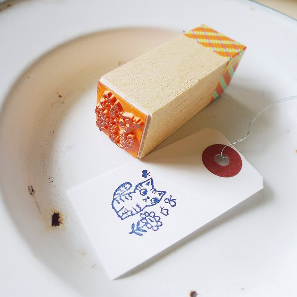 Tuzhuilixiaoyi Rubber Stamp - Flower Cat