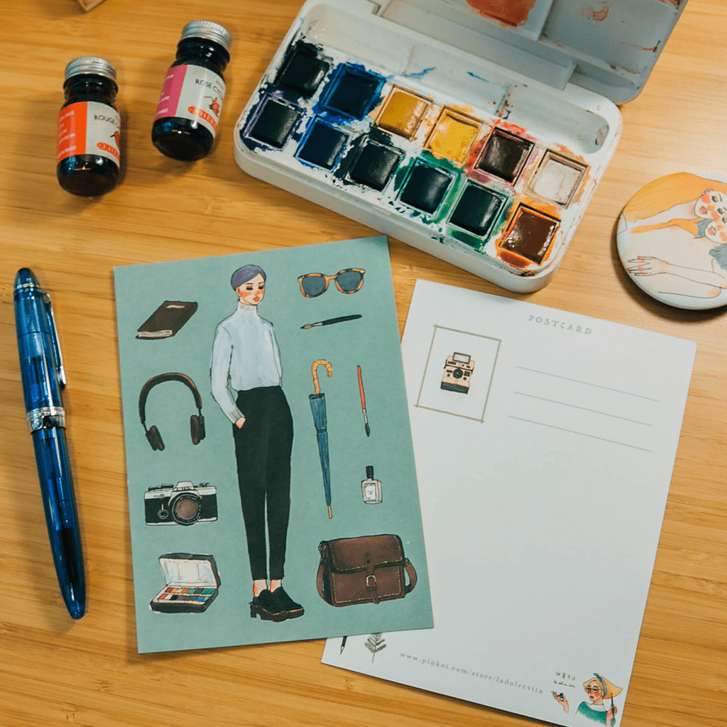 La Dolce Vita Postcard - Gentleman Girl