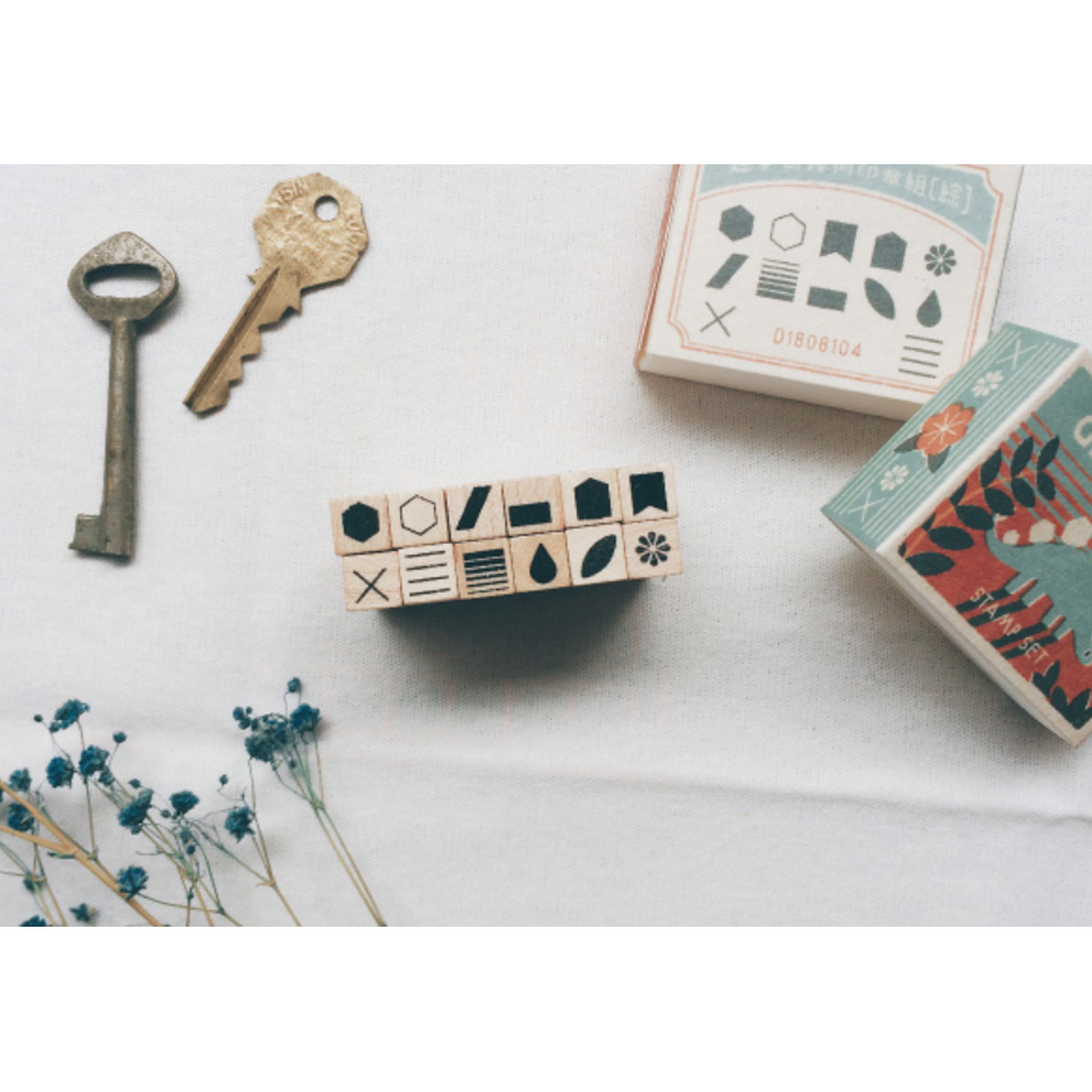 Micia Dimanche - Geometric Stamp