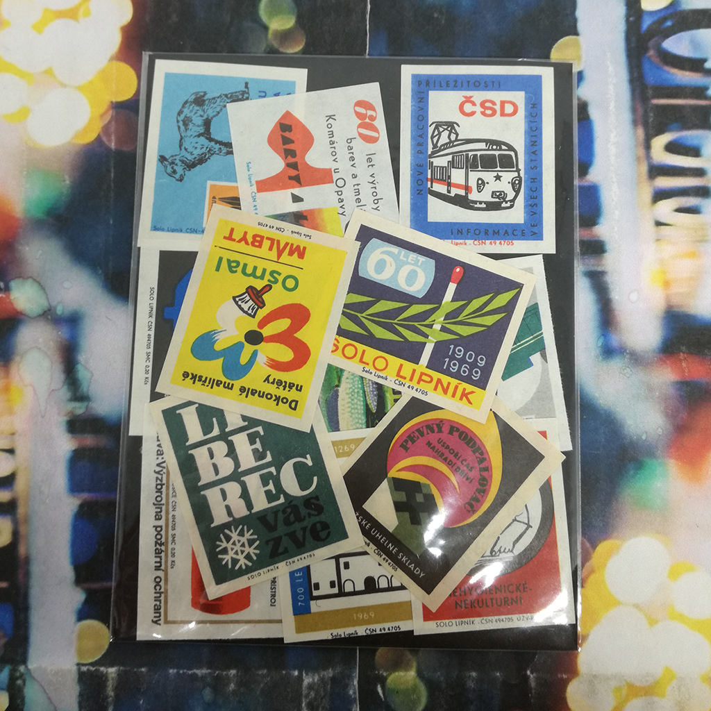 Czech Vintage Match Label