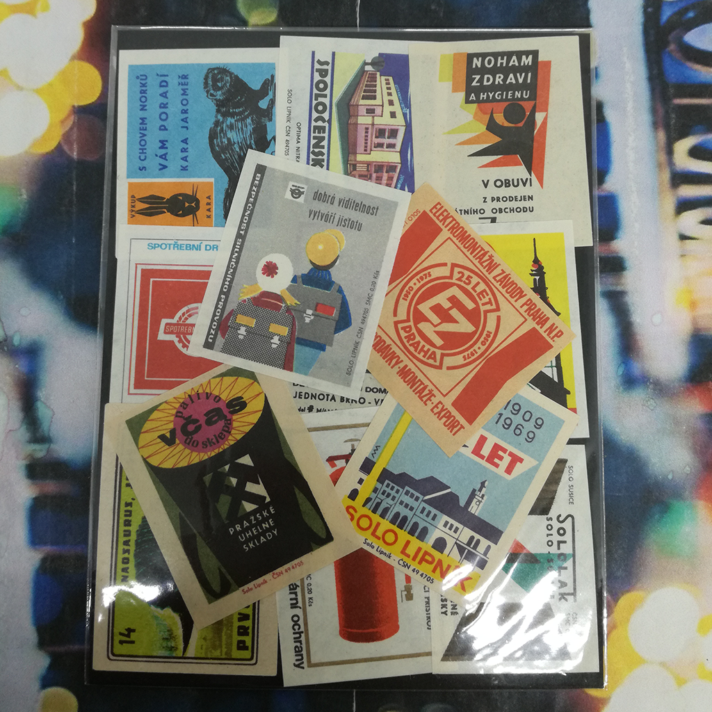 Czech Vintage Match Label