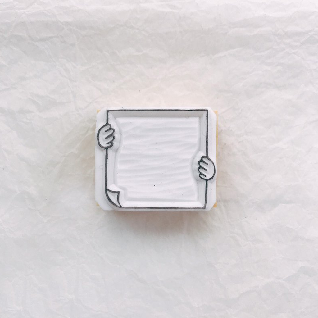 Gai Na Rubber Stamp - Hand Holding Note Paper