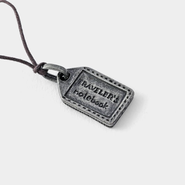 Traveler&#39;s Factory Charm Tag Pattern
