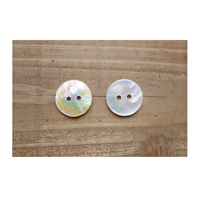 Traveler's Factory Shell Button Charm