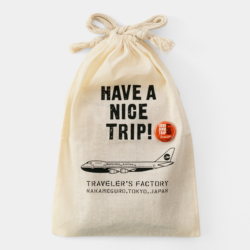 Traveler&#39;s Factory Tin Badge Love And Trip