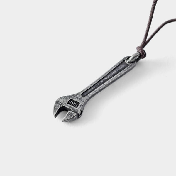 Traveler&#39;s Factory Charm Wrench